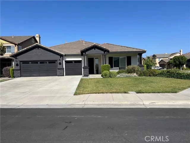 6890 Monte Vista CT, Eastvale, CA 92880