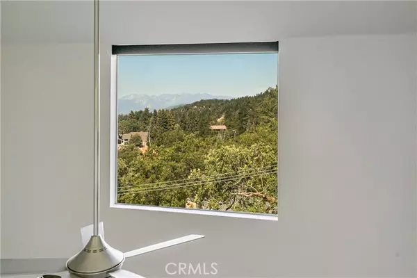 Running Springs, CA 92382,2765 Preston DR