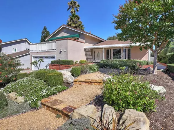 Mission Viejo, CA 92691,26651 Saddleback Dr