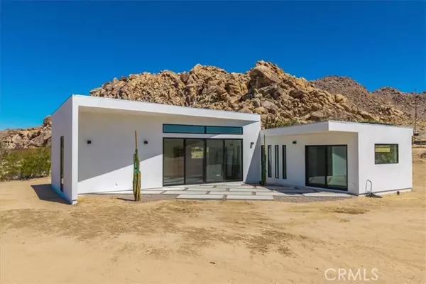 Joshua Tree, CA 92252,7192 Mount Shasta AVE