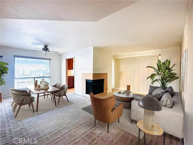 23 Hollyhock LN 226, Aliso Viejo, CA 92656