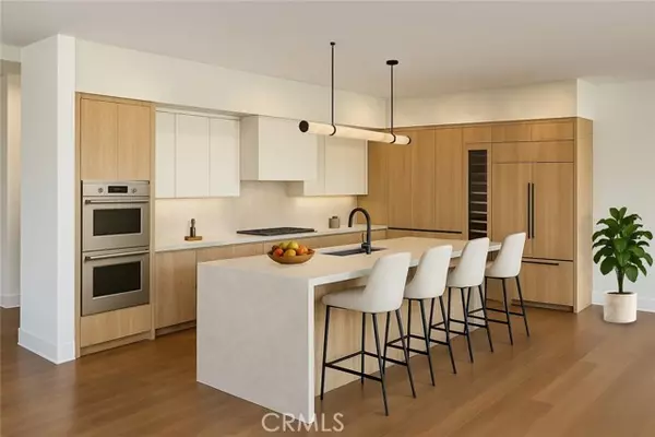 Palo Alto, CA 94303,915 Colonial LN