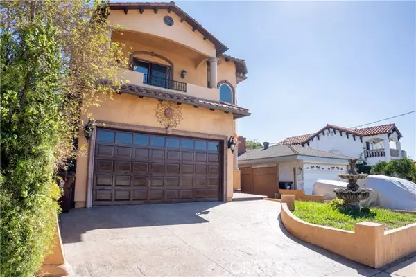 Hawthorne, CA 90250,4622 W 131st ST