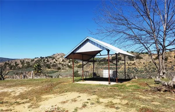 44 El Calamar RD, Temecula, CA 92590