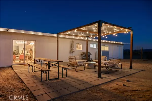 Twentynine Palms, CA 92277,82027 Nevin RD