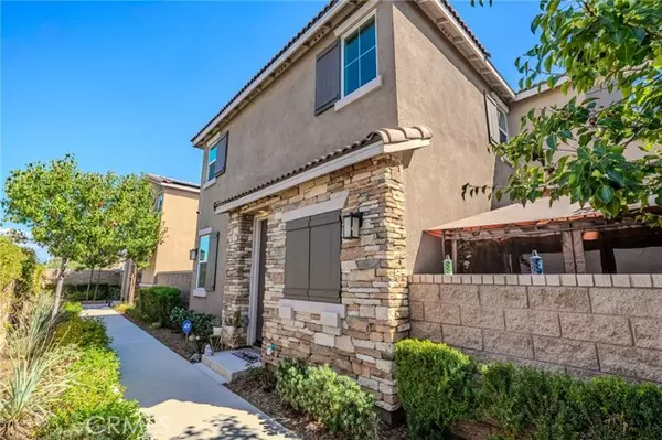 174 Linden CT, Perris, CA 92571