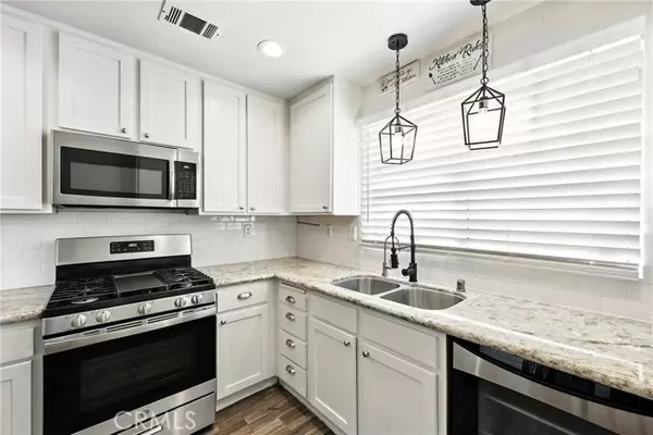 Hesperia, CA 92345,6757 Loma Vista AVE