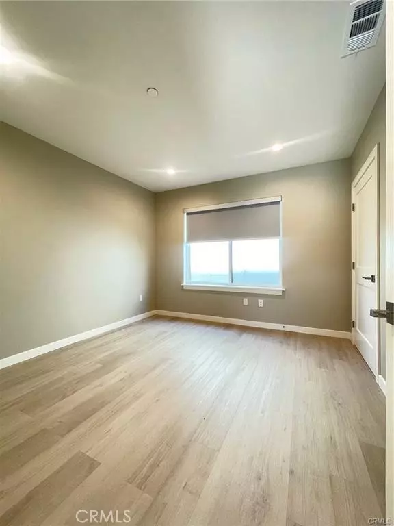 Arcadia, CA 91006,4251 E Live Oak Ave 9