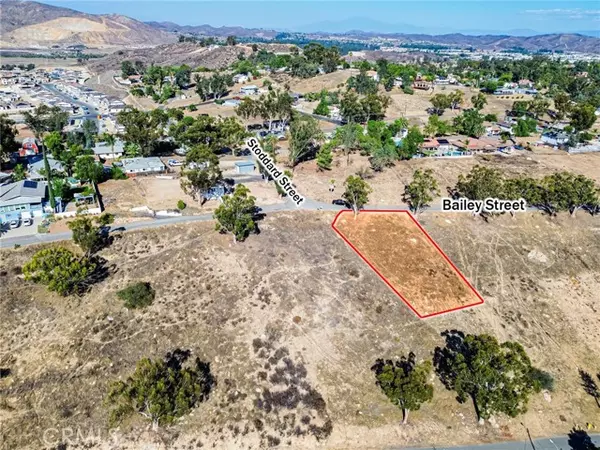 Lake Elsinore, CA 92530,16376 Bailey ST