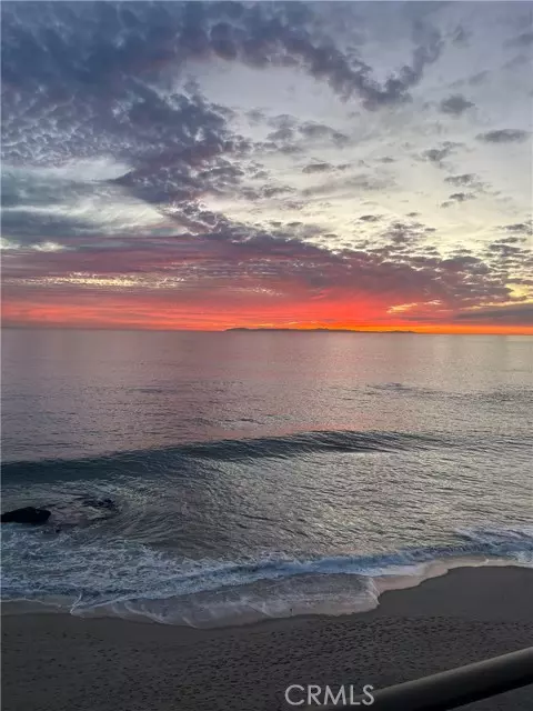 Laguna Beach, CA 92651,31423 Coast HWY 12