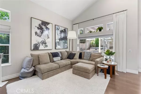 Tustin, CA 92782,10600 Costello DR