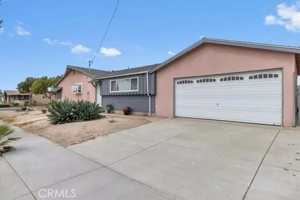 La Mirada, CA 90638,15560 Jacana DR