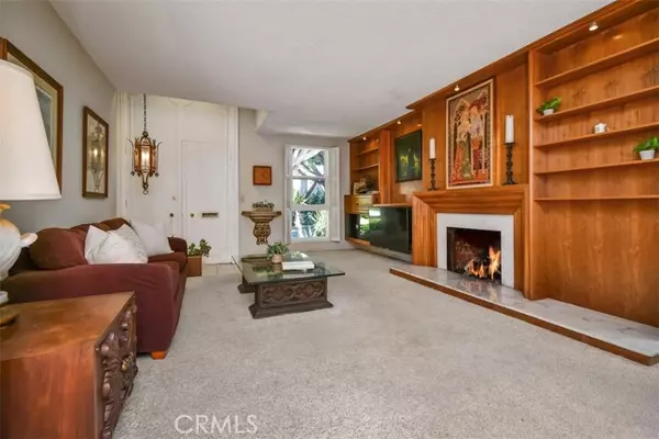 8832 Ashcroft, West Hollywood, CA 90048