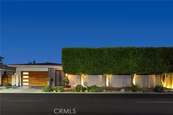 1950 Galaxy DR, Newport Beach, CA 92660