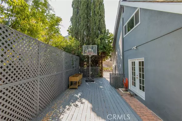 Encino, CA 91436,4602 Hurford TER