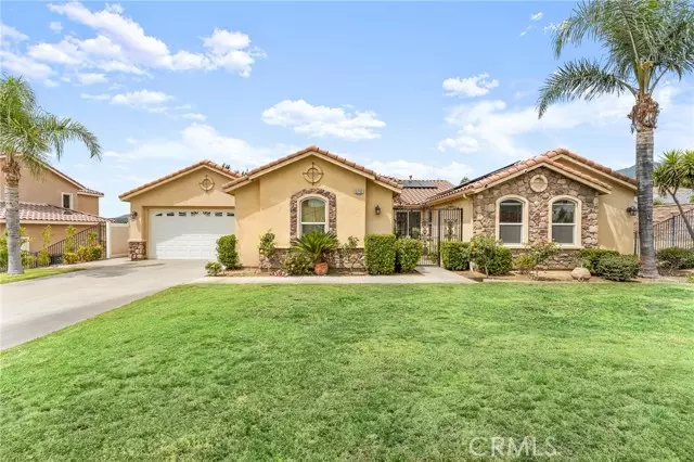 6792 N Ofelia DR, San Bernardino, CA 92407