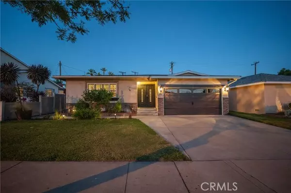 Lakewood, CA 90713,5026 Iroquois AVE