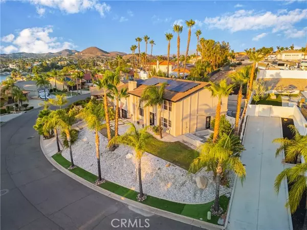 Canyon Lake, CA 92587,22269 Loch Lomond DR