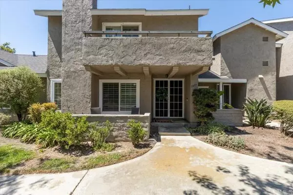 1977 Country Grove LN, Encinitas, CA 92024