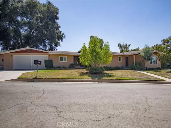 35215 Bella Vista DR, Yucaipa, CA 92399