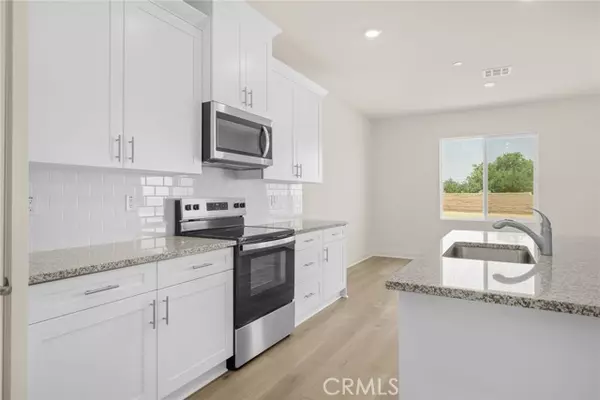 Apple Valley, CA 92307,14827 Indigo RD