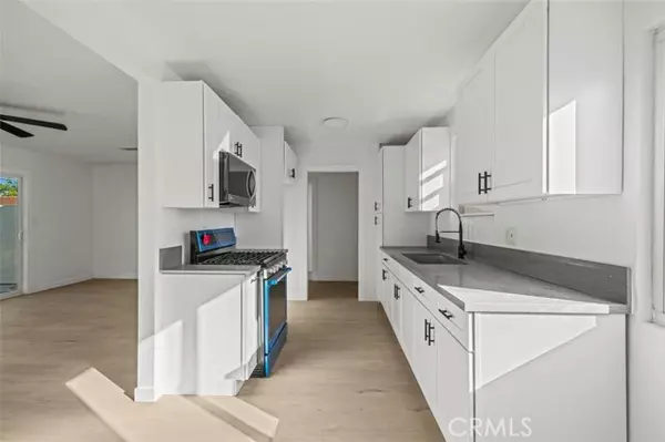 Palmdale, CA 93550,37815 Robina AVE