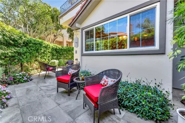 Huntington Beach, CA 92648,19362 Maidstone LN