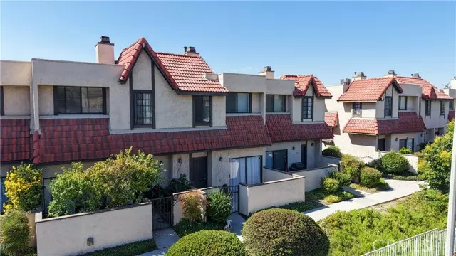 Canyon Country, CA 91387,27669 Ironstone DR 3