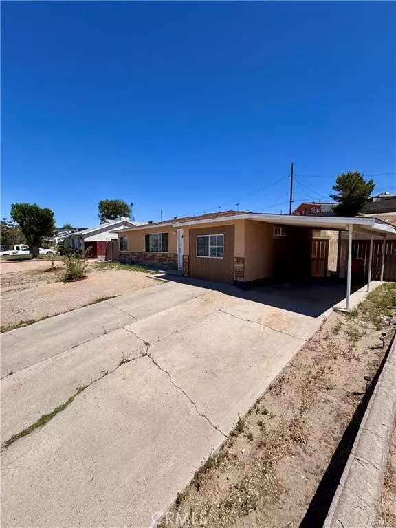Barstow, CA 92311,640 Flora ST