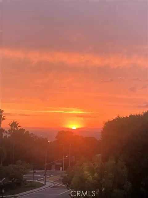 Anaheim Hills, CA 92808,1085 S Sundance DR