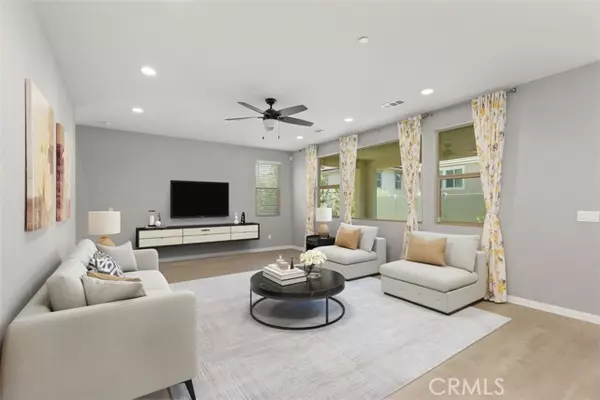 Temecula, CA 92591,32059 Radiant DR