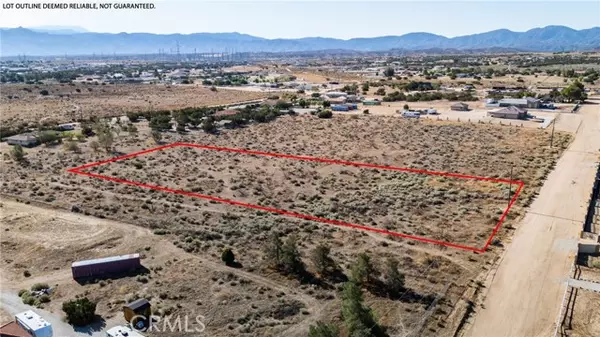 44 Christina RD, Oak Hills, CA 92344