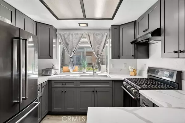 3565 Stonepine B, Anaheim, CA 92804