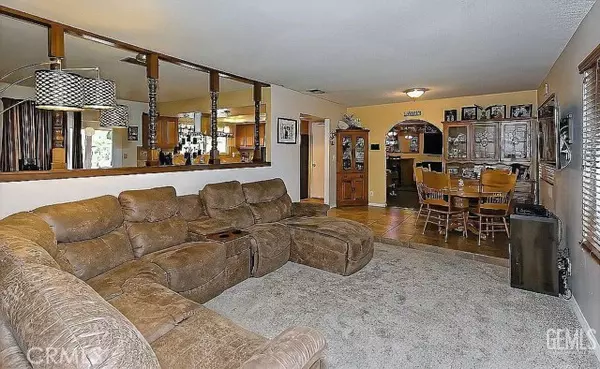 Apple Valley, CA 92308,22704 Sitting Bull RD