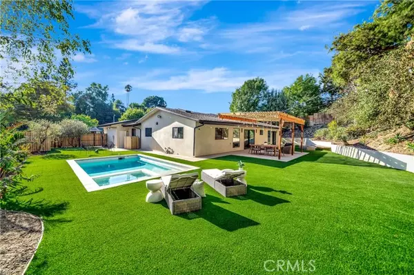 Woodland Hills, CA 91367,5534 Pattilar AVE