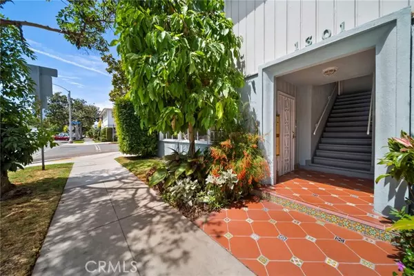 Long Beach, CA 90802,100 Esperanza AVE 1