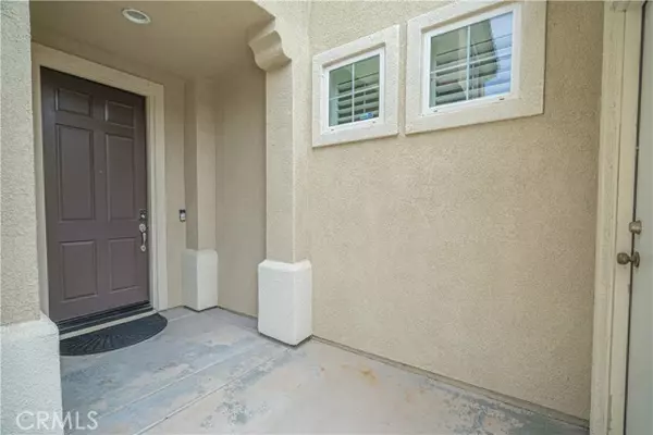 Canyon Country, CA 91387,17633 Wren DR