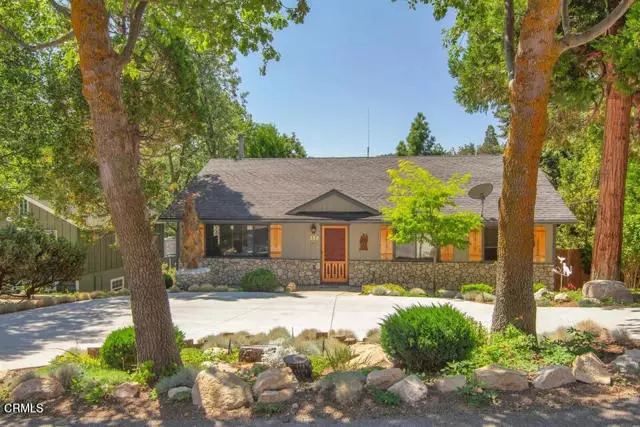 352 Cedarbrook DR, Twin Peaks, CA 92391