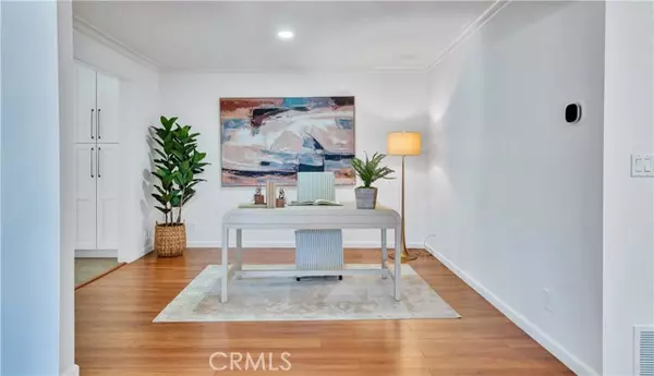 Glendale, CA 91202,1325 Valley View RD 307