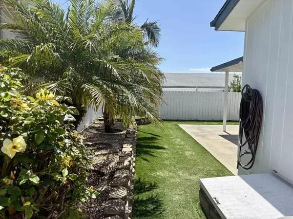 Vista, CA 92081,629 VIA SANTA CRUZ