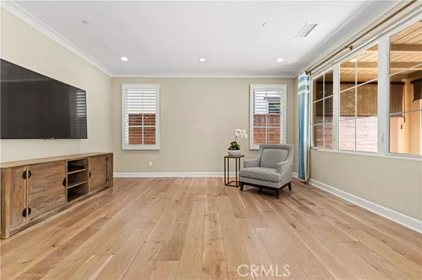 Irvine, CA 92602,50 Cattleman