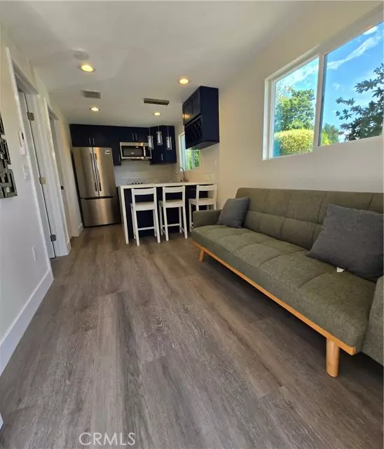 Orange, CA 92868,1237 W Sycamore AVE