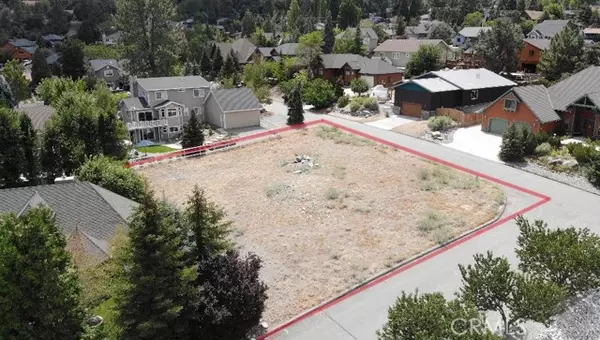 Wrightwood, CA 92397,5419 Pacific Crest DR