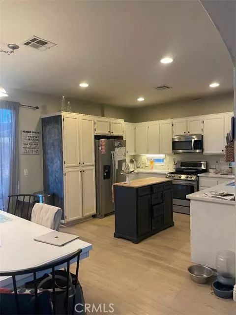 Menifee, CA 92585,30116 Meadow Oaks ST