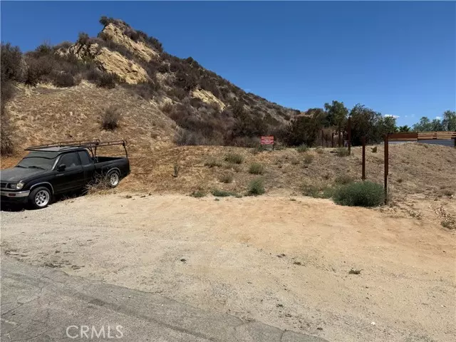 0 Lot 009 Eveningside DR, Val Verde, CA 91384