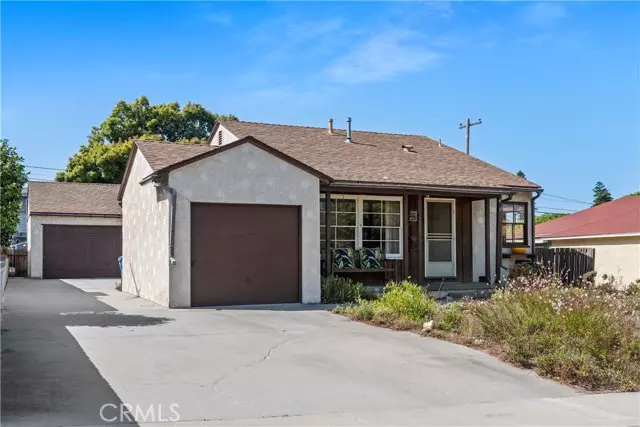 Redondo Beach, CA 90278,2606 Ralston LN