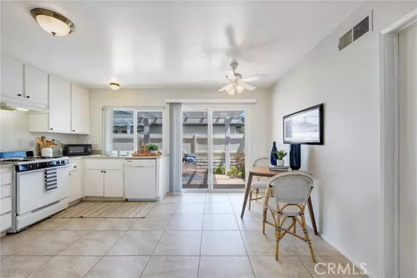 Yorba Linda, CA 92886,20001 Wildwood CT 7
