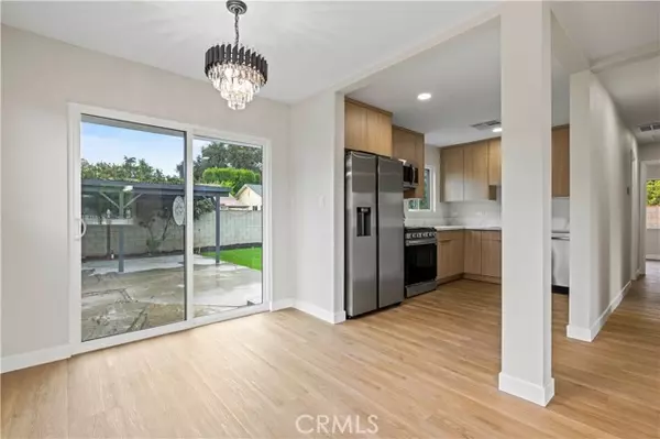 Panorama City, CA 91402,8831 Tyrone AVE