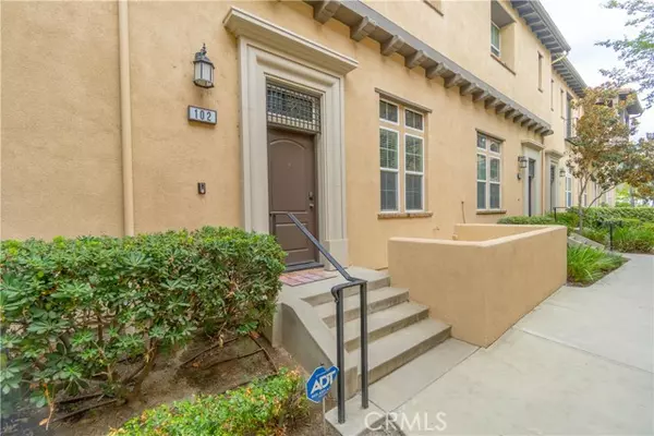 4456 Owens ST 102, Corona, CA 92883