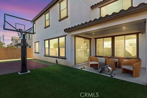 Ontario, CA 91761,3657 S Bearberry AVE